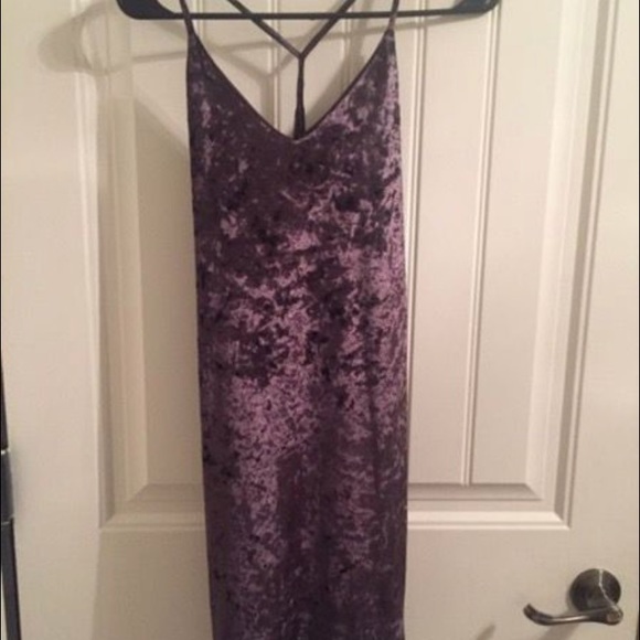 Dresses & Skirts - Dress
